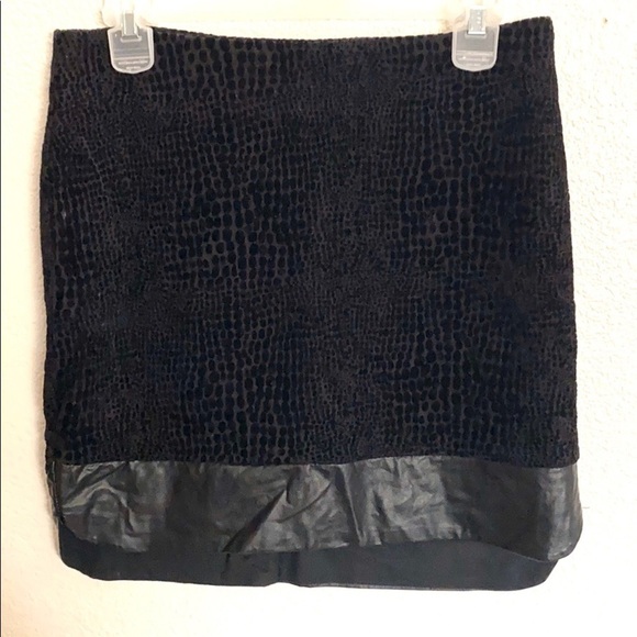 Bar III Dresses & Skirts - Bar III Black Textured Faux Leather Mini Skirt